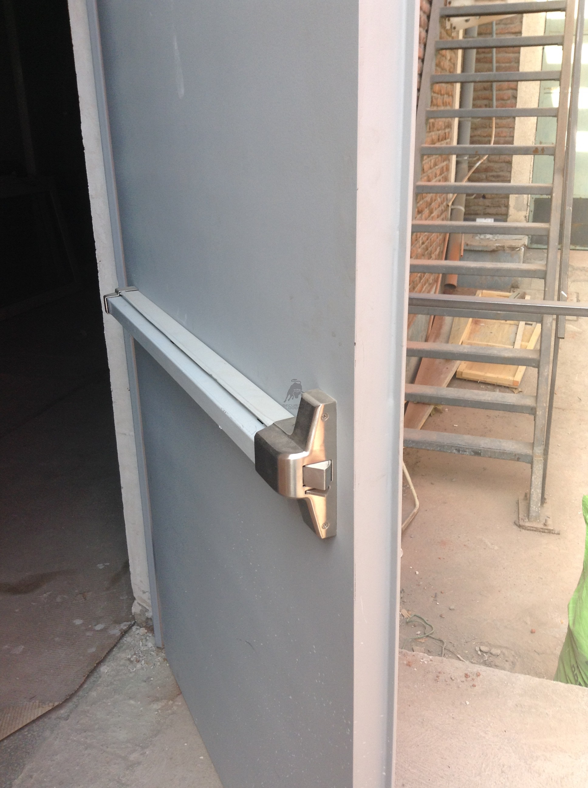 puerta industrial securitydoors